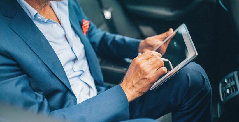 Такси для корпоративных клиентов и юридических лиц по Крыму с безналичным расчетом.