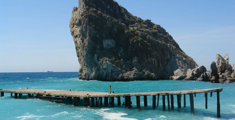Такси из Аэропорта Симферополя в Симеиз по низкой цене с Black Sea.